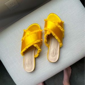 NWOT SCOOP NYC Never worn satin slides